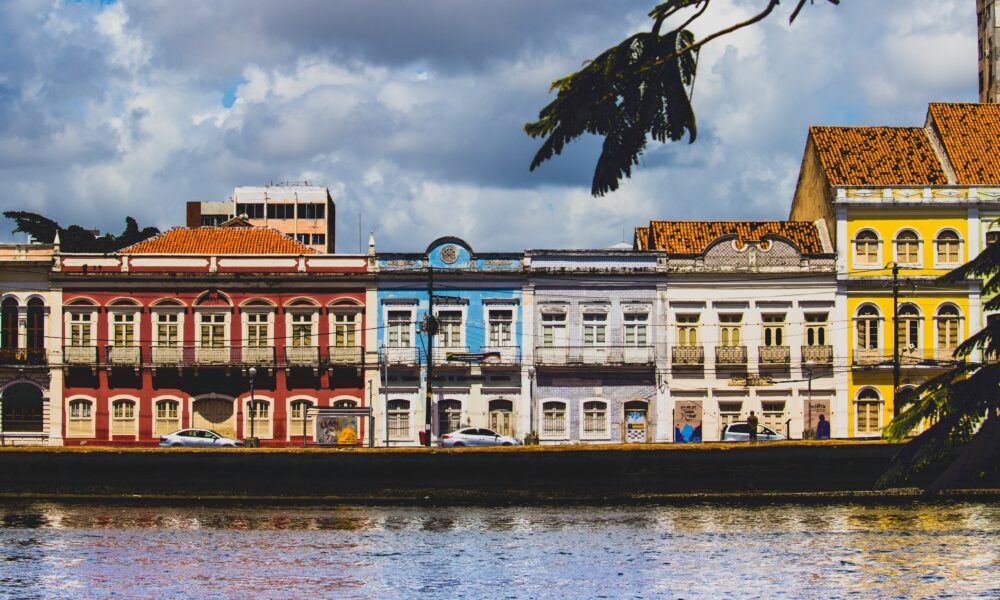 Terra do bolo de rolo: Conheça 6 restaurantes do Recife