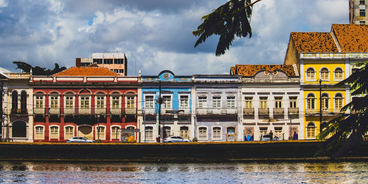 Terra do bolo de rolo: Conheça 6 restaurantes do Recife